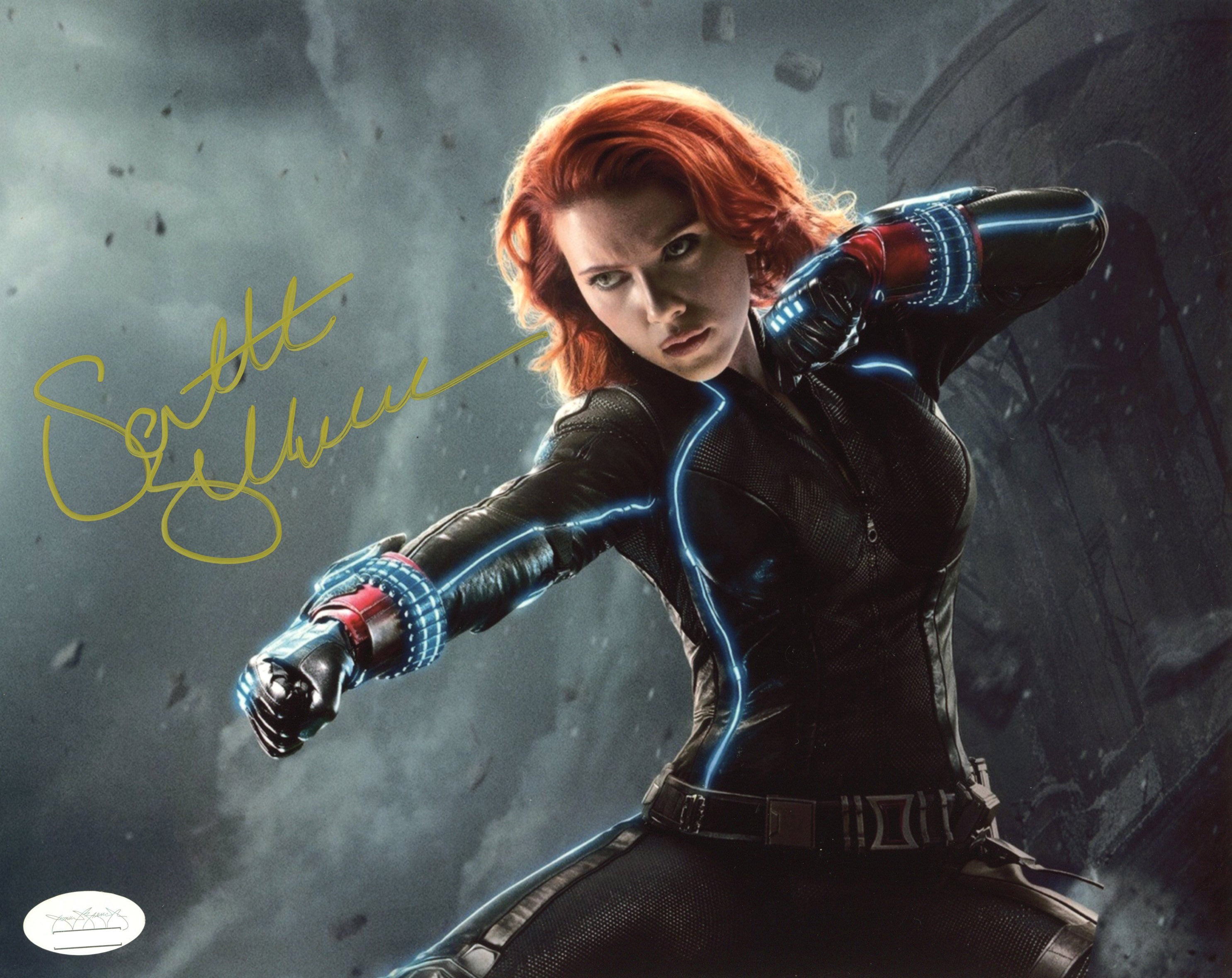 スカーレット・ヨハンソン Scarlett Johansson 直筆サイン入り写真JSA